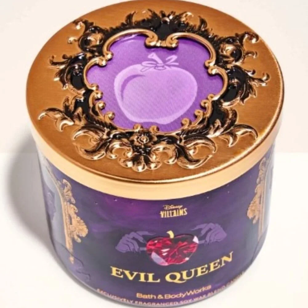 NIB Disney Villains EVIL QUEEN Poison Apple Skull 3-Wick Candle Collection